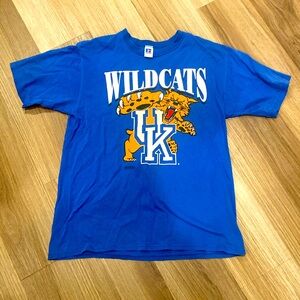 Vintage Kentucky Wildcats Tee. Men’s large.